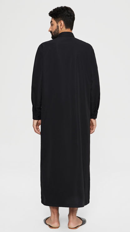 Qamis - Saudi Black with chest embroidery